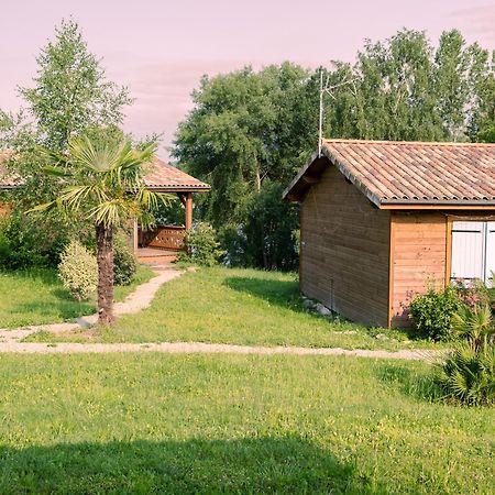 Les Chalets Монрежо Екстер'єр фото