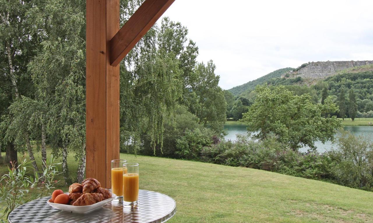 Les Chalets Монрежо Екстер'єр фото