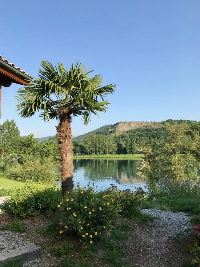 Les Chalets Монрежо Екстер'єр фото