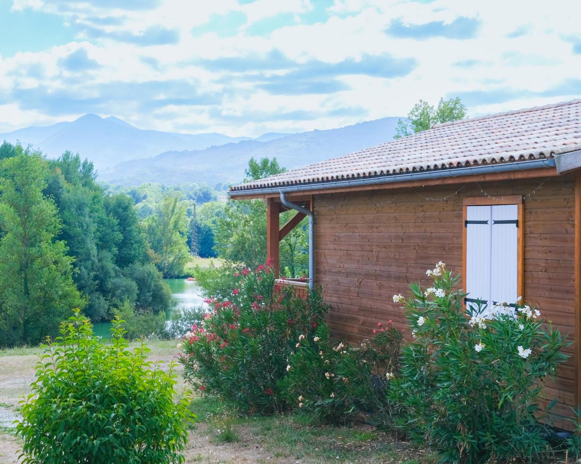 Les Chalets Монрежо Екстер'єр фото